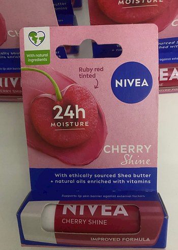 Nivea Cherry kiraz Dudak Balmı 24 Saat Nem - Görsel 2