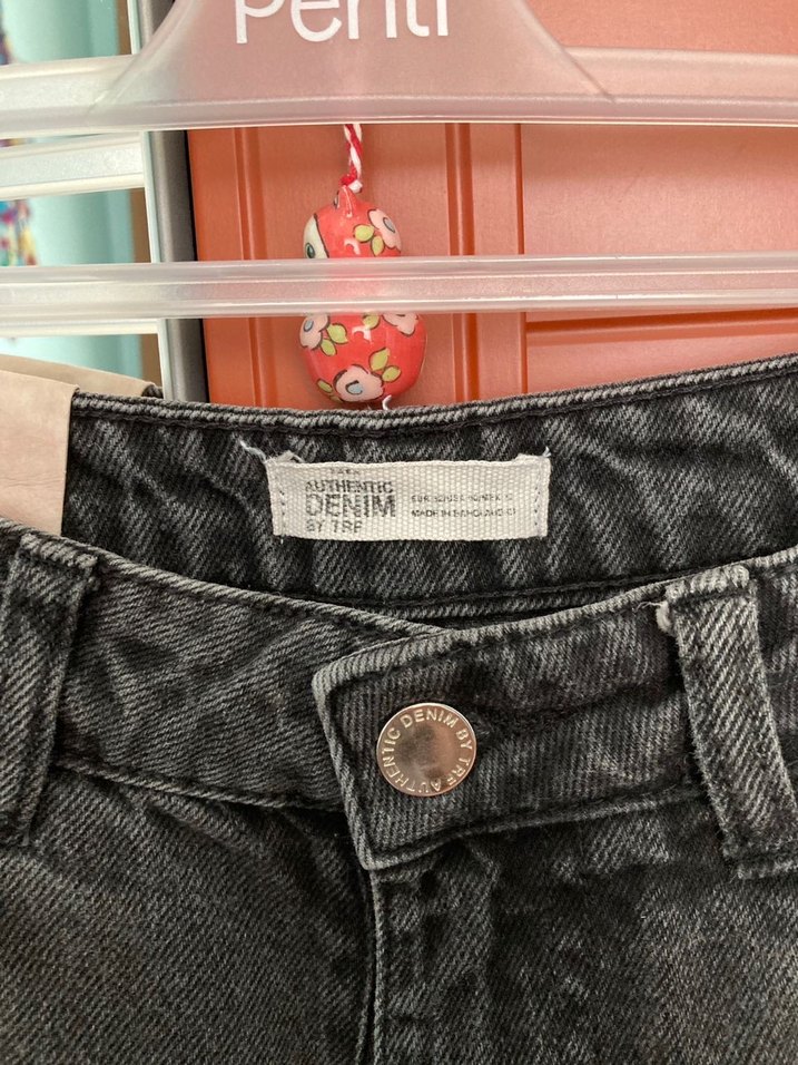 Kadın Gri Salaş Mini Denim Şort - Görsel 2