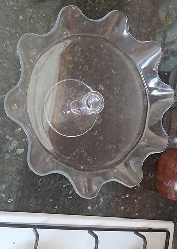 Dalgalı Kenarlı Şeffaf Kapaklı Tabak Cam Sunumluk - Görsel 2