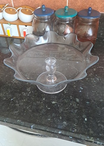 Dalgalı Kenarlı Şeffaf Kapaklı Tabak Cam Sunumluk - Görsel 4