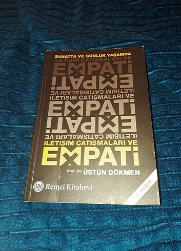 Üstün Dökmen Empati