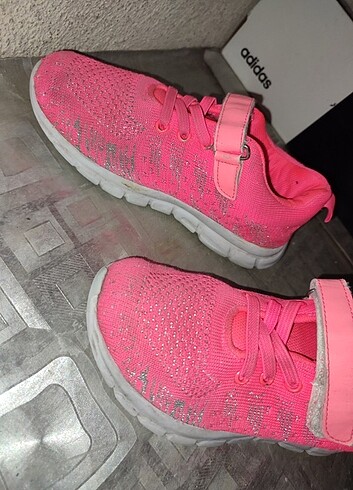 Lcw pembe simli spor ayakkabı