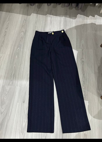 Lacivert Düğmeli Kadın Kumaş Pantolon