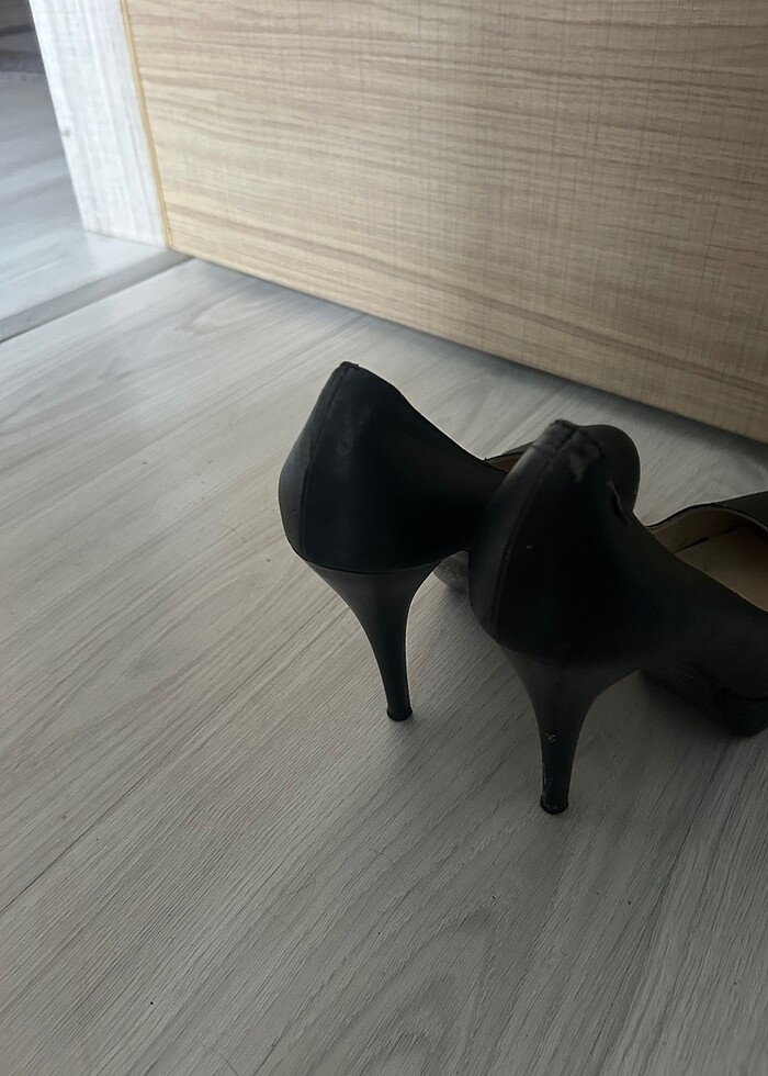 Topuklu ayakkabı - Görsel 2