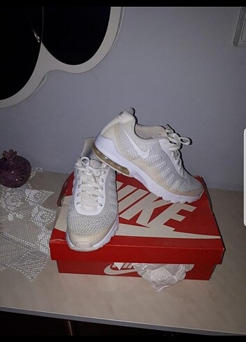 Nike Orjinal nike