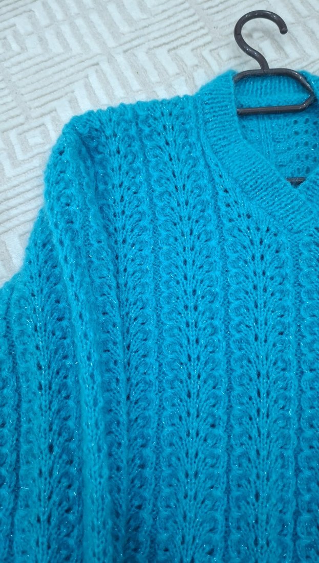 Mavi Kadın el örgüsü Kazak - Görsel 2