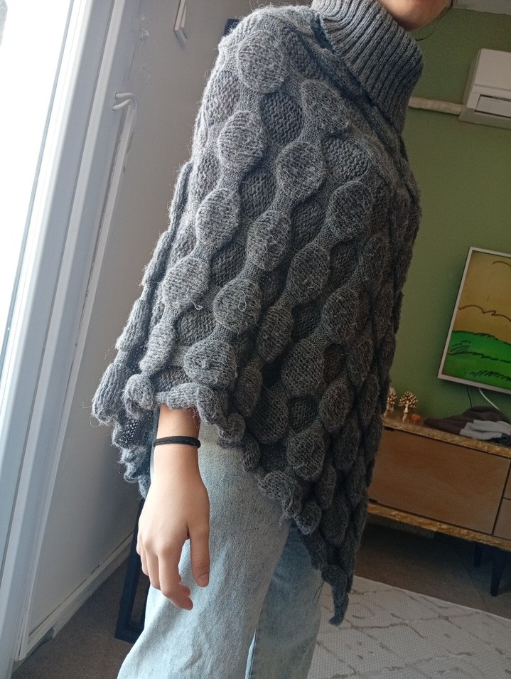 Gri Triko Boğazlı Salaş Kazak - Görsel 3