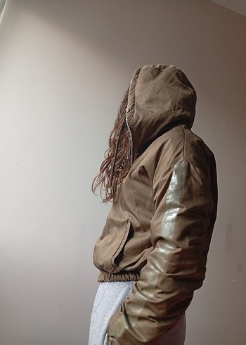 haki Kapüşonlu Fermuarlı Kadın Ceket - Görsel 3