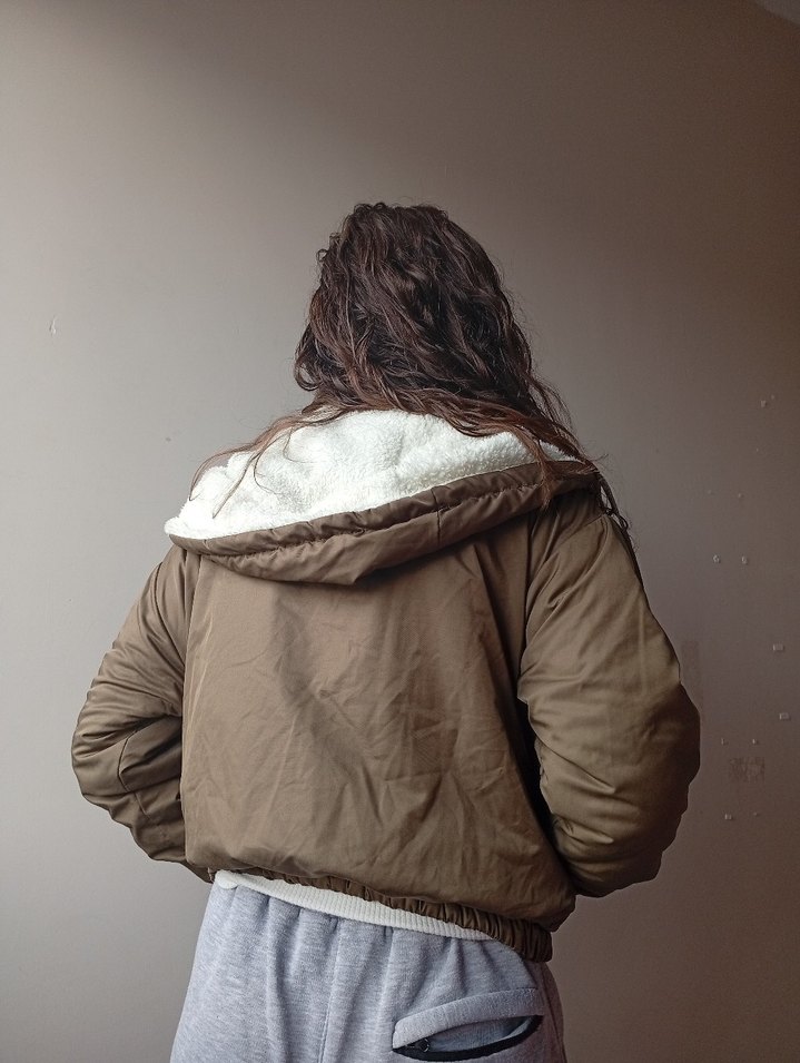 haki Kapüşonlu Fermuarlı Kadın Ceket - Görsel 2