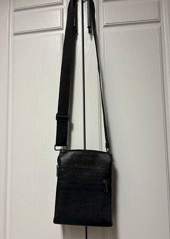 Derimod hakiki deri Erkek Siyah Kapaklı Omuz Çantası - Görsel 8