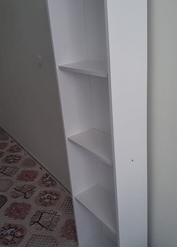 4 Raflı kitaplık