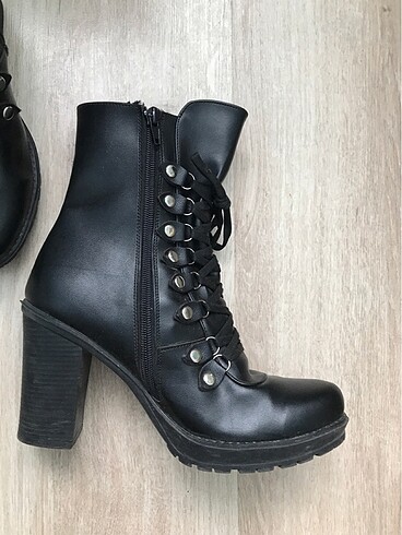 Zara 38 numara hiç giyilmemiş 9cm topuklu bot