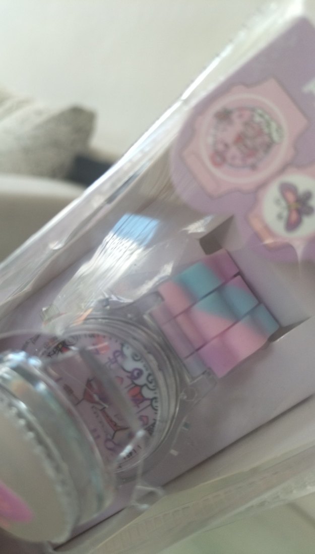 Pembe Kanatlı Kelebek Desenli Boncuklu Saat - Görsel 4