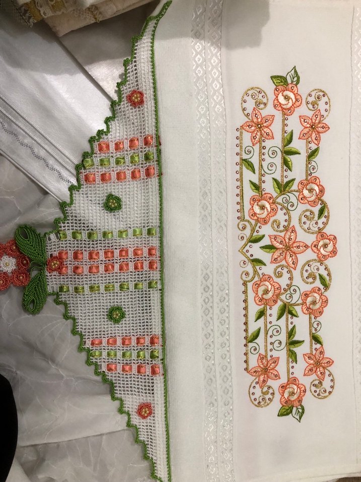 İşlemeli Pembe Havlu - Görsel 3