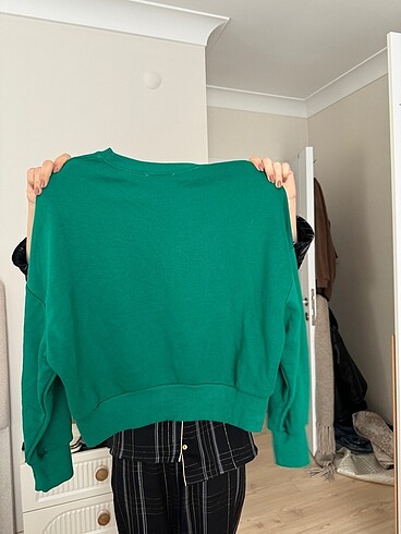 Yeşim sweat