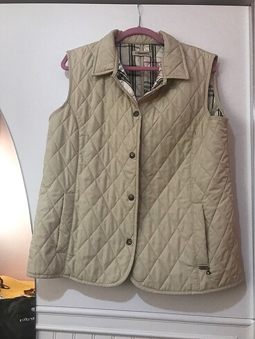 burbery yelek