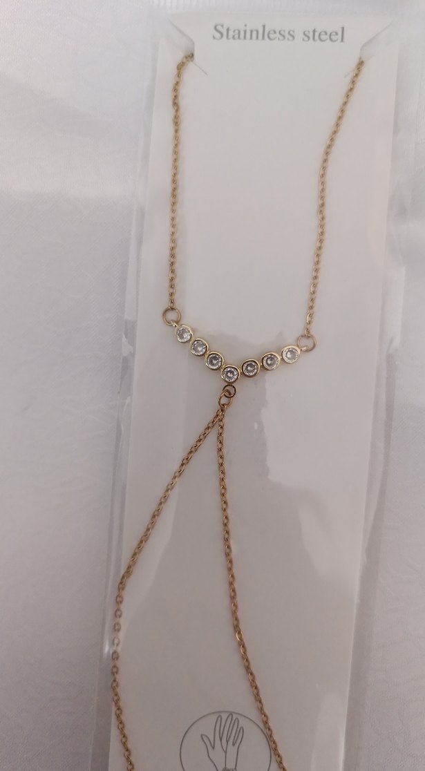 Minimalist Altın Renkli Zincirli Kadın El Zinciri Çelik Şahmeran - Görsel 2