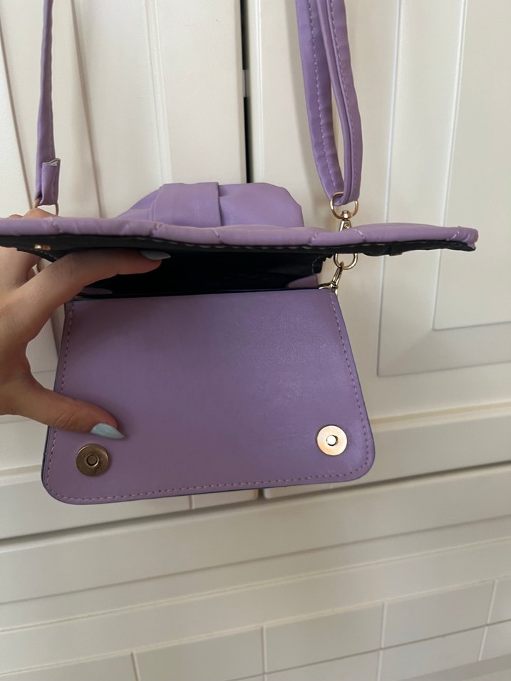 Mor Pastel Kadın Çanta Tokalı - Görsel 3