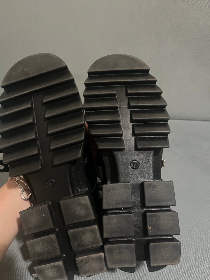 Siyah Goth Platform Topuklu Kadın Ayakkabı - Görsel 5