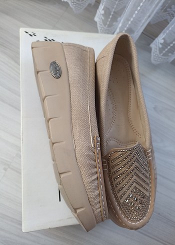 Bej Kadın Dolgu Topuklu Taşlı Babet - Görsel 3