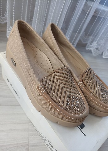 Bej Kadın Dolgu Topuklu Taşlı Babet - Görsel 2