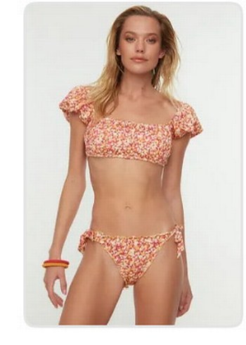 Trendyol & Milla Pembe Renkli Fırfırlı Bohem Bikini