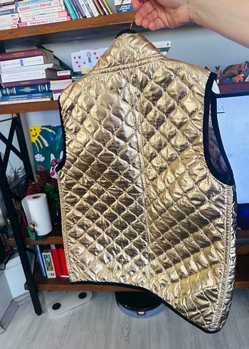 Parlak Altın Renkli Fermuarlı kız çocuk Yelek - Görsel 3