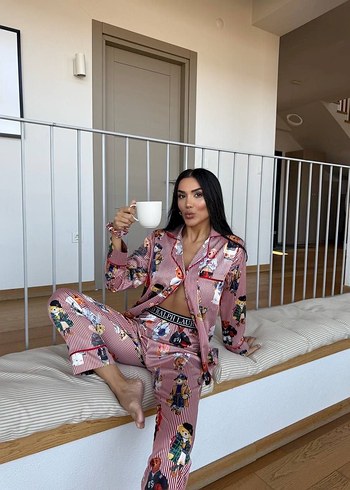 m Beden Saten Çizgili ve Baskılı Kadın Pijama Takımı