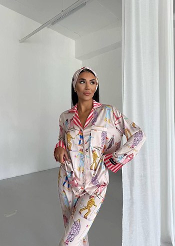 s Beden çeşitli Renk Renkli saten Uzun Kollu Kadın Pijama Takımı