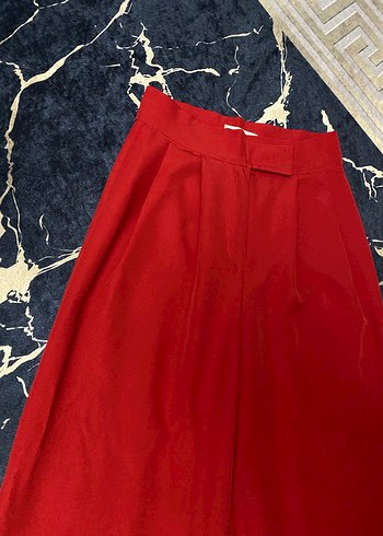 Trendyol & Milla Kemer Detaylı Kırmızı Midi Kadın Kumaş Pantolon