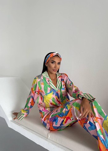 s Beden pembe Renk Pembe saten Kalpli Uzun Kollu Kadın Pijama Takımı