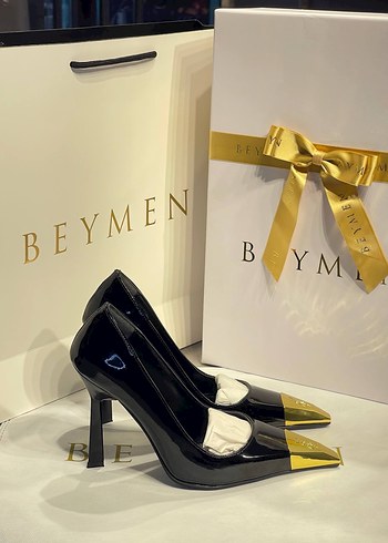 36 Beden altın Renk Siyah Rugan Stiletto Altın Uçlu