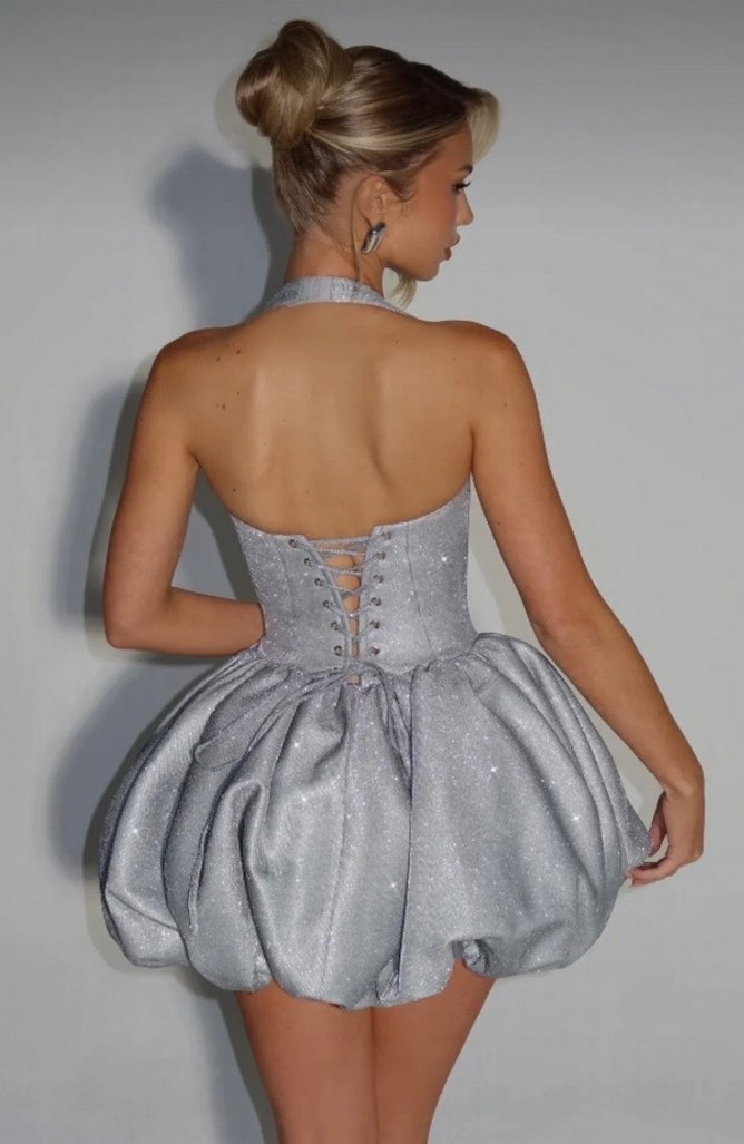 Gri Parlak Mini Straplez Abiye Elbise - Görsel 4