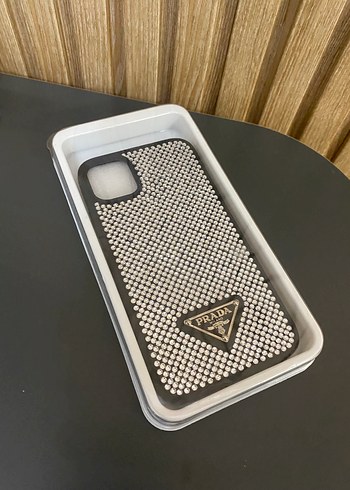 Parlak Taşlı Gri Prada Telefon Kılıfı - Görsel 4