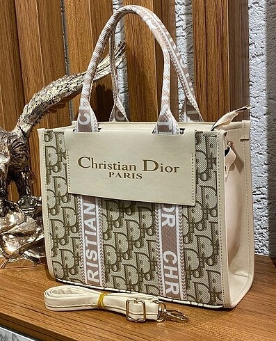 Dior çanta A kalite