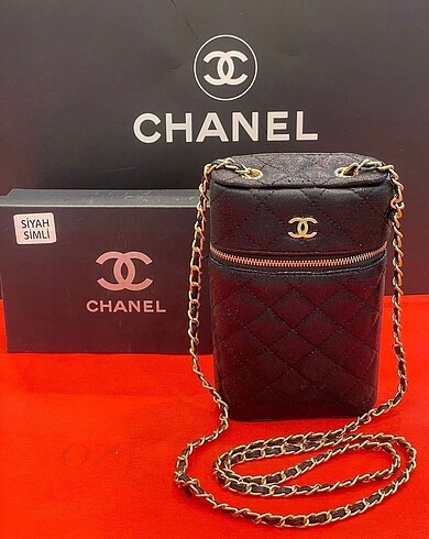 Chanel Chanel zincir askılı çanta