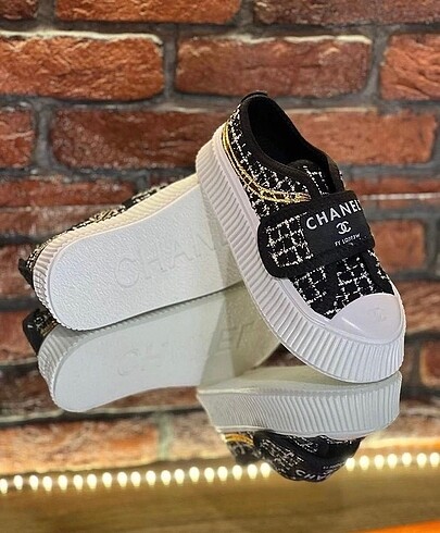 36 Beden beyaz Renk Chanel spor ayakkabı