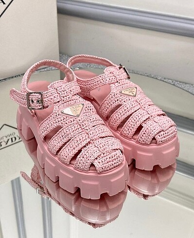 Prada Prada sandalet