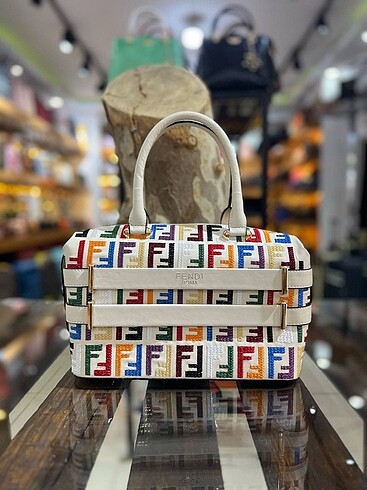 Fendi yeni sezon kol çantası