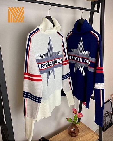 Christian Dior triko kazak