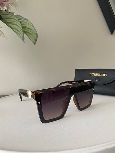 Burberry Burberry güneş gözlüğü