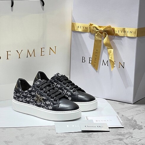 36 Beden Dior spor ayakkabı