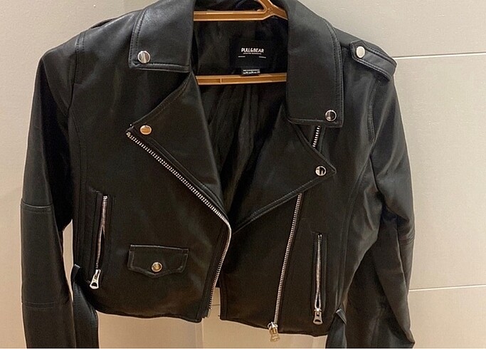 m Beden Pull&bear deri ceket