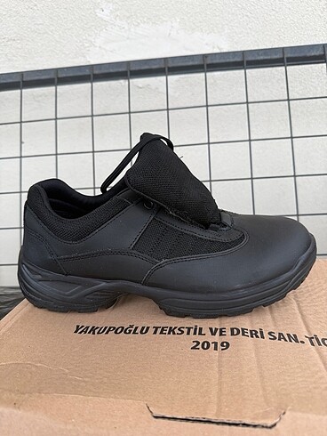 Yds ayakkabı 42 numara - Görsel 2