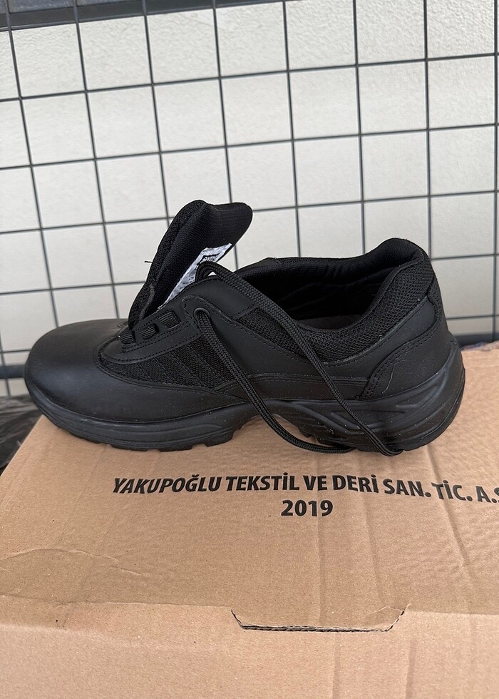 Yds ayakkabı 42 numara - Görsel 4