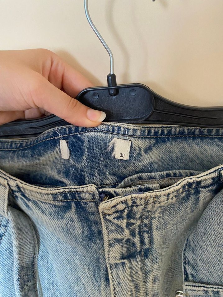 Kadın Bol Kesim Mini Kot Şort Kemerli - Görsel 3