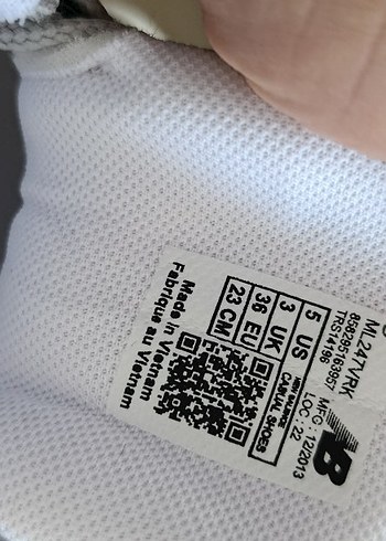 New Balance Gri Beyaz Kadın Spor Ayakkabı - Görsel 4