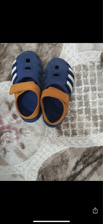 Orijinal Adidas sandalet