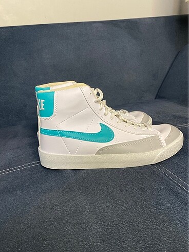 Nıke blazer ayakkabı(kadın)