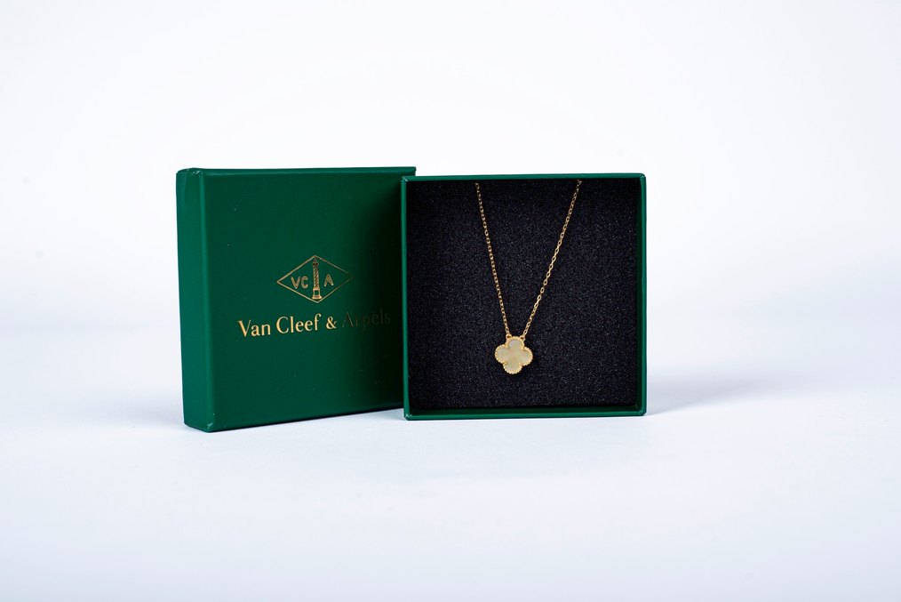 Van Cleef & Arpels yüksek kalite kolye - Görsel 2